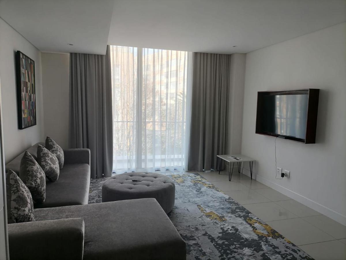 Houghton Suites ヨハネスブルグ エクステリア 写真