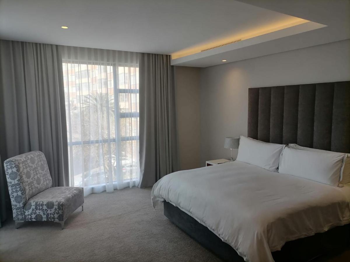 Houghton Suites ヨハネスブルグ エクステリア 写真