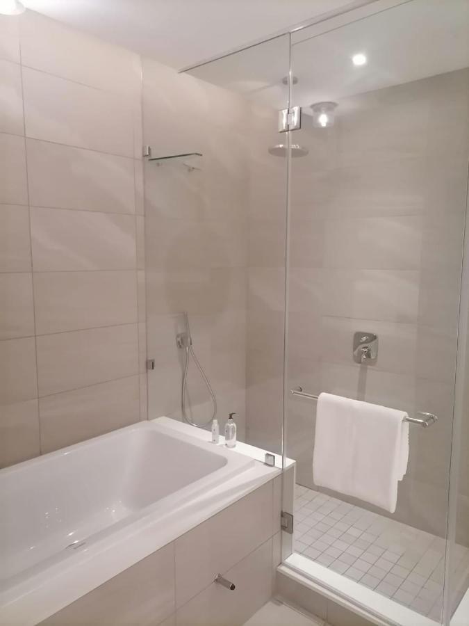 Houghton Suites ヨハネスブルグ エクステリア 写真